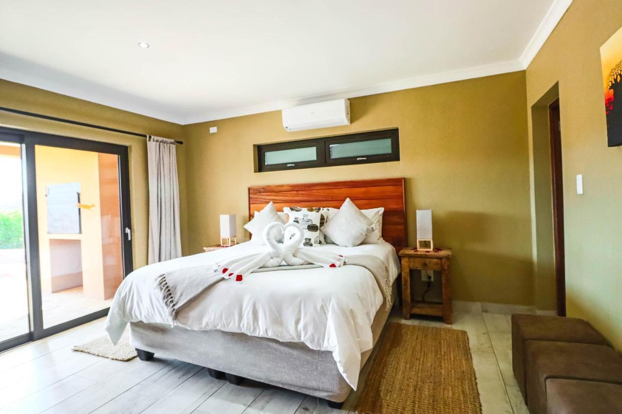 Golden Impalas Bush Resort Hammanskraal Bagian luar foto