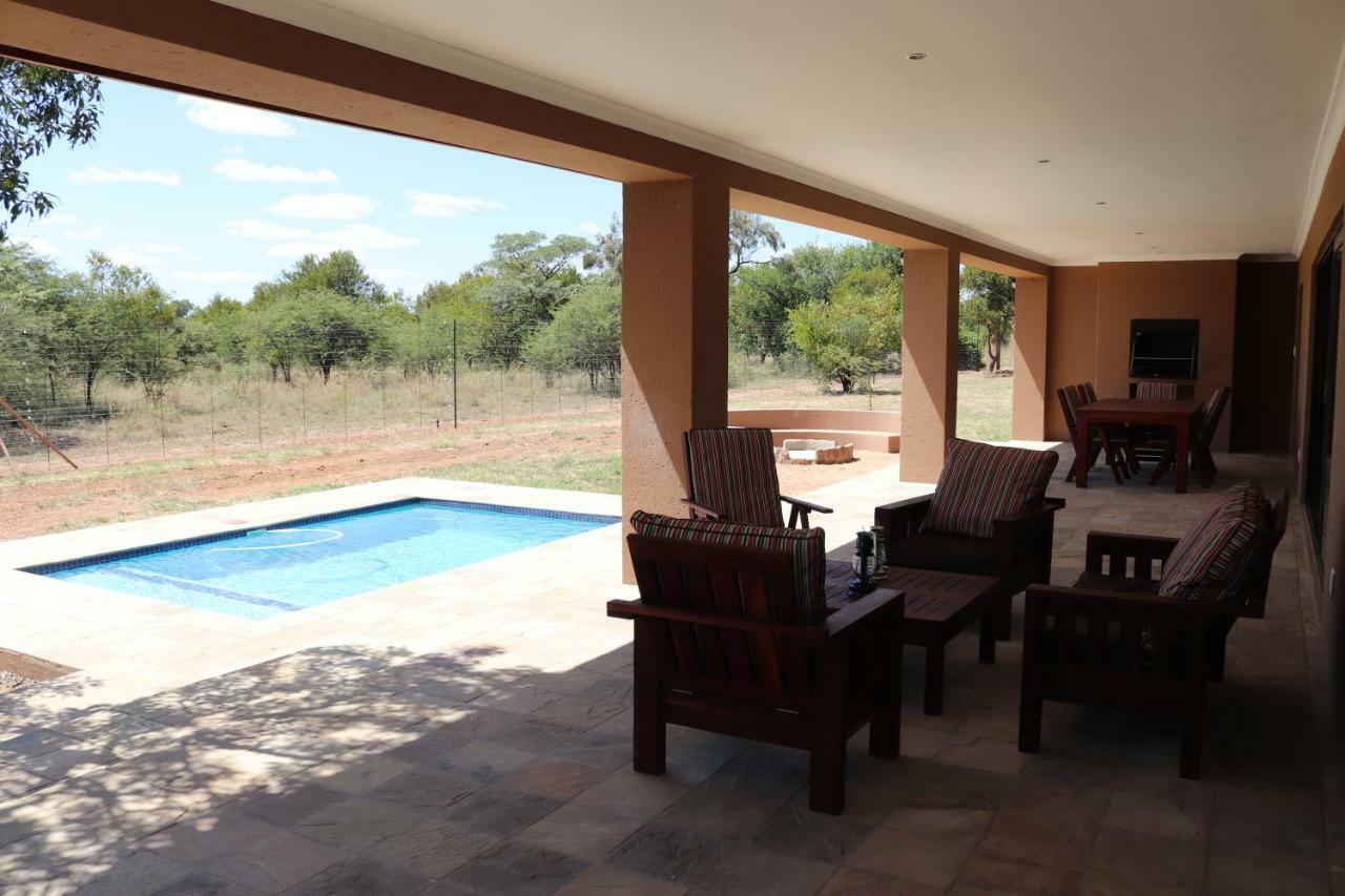 Golden Impalas Bush Resort Hammanskraal Bagian luar foto