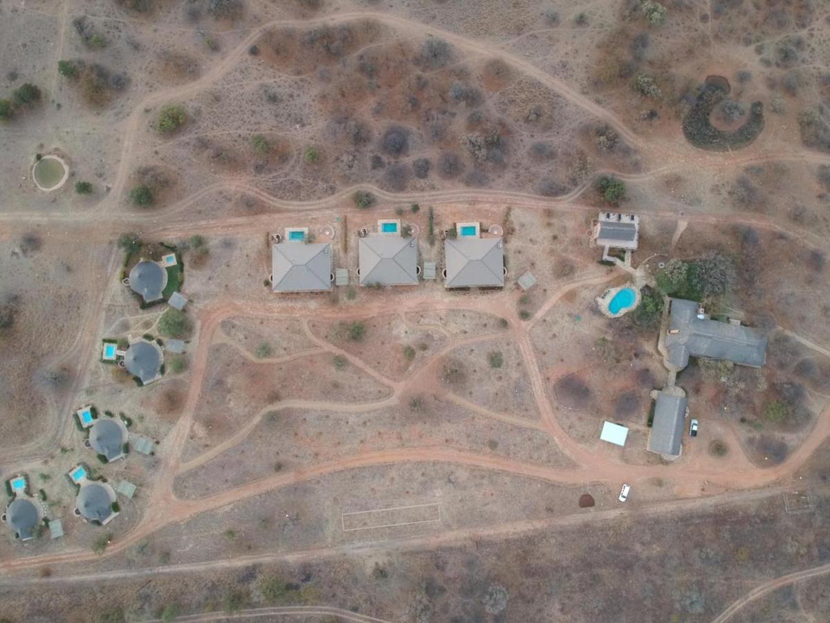 Golden Impalas Bush Resort Hammanskraal Bagian luar foto