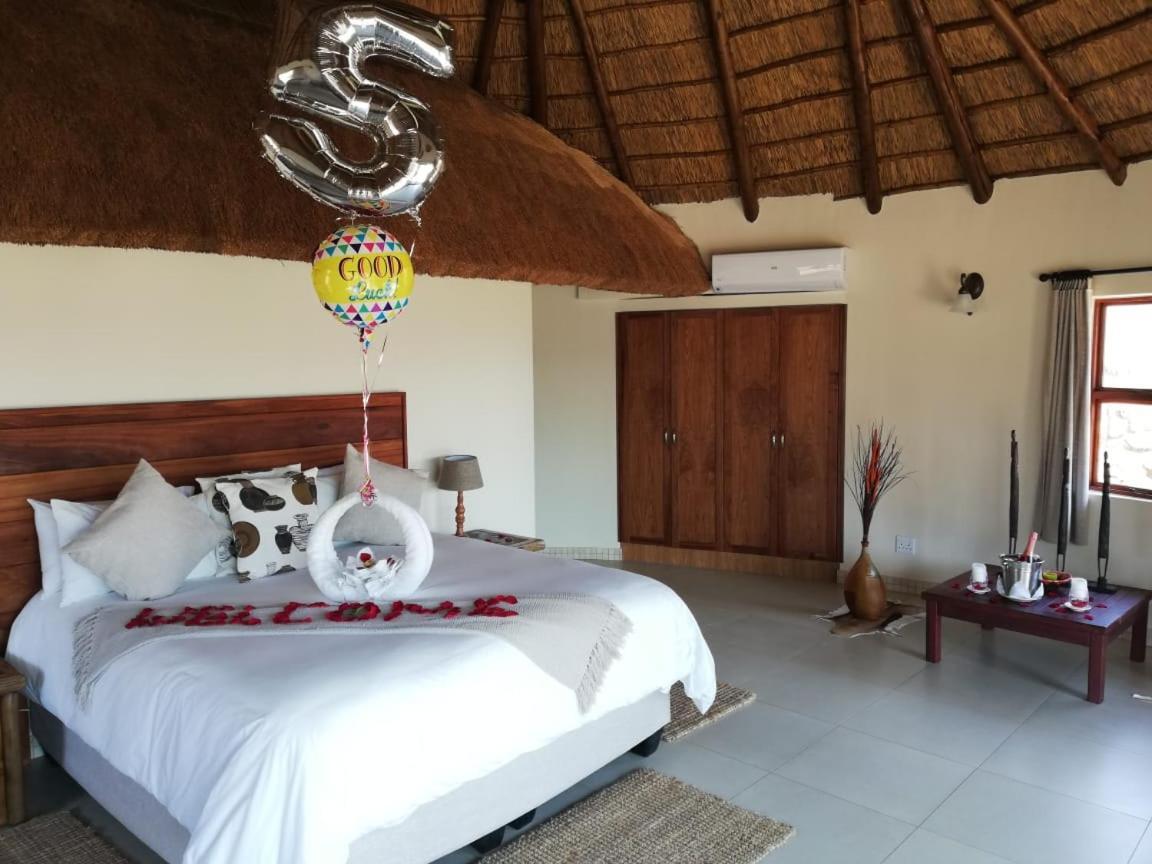 Golden Impalas Bush Resort Hammanskraal Bagian luar foto